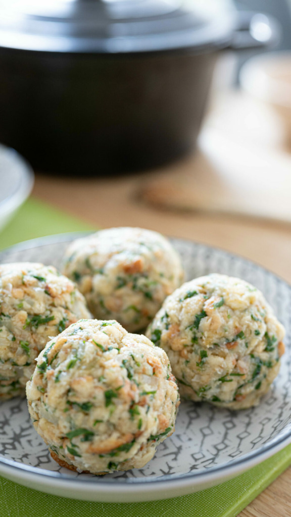 Lockere Semmelknödel Grundrezept, die beste Resteverwertung