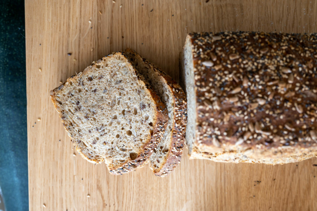 Das beste Körnerbrot mit Dinkel, gesunde Sauerteigbrote